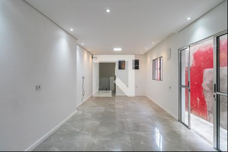 Sala de casa para alugar com 3 quartos, 120m² em Jardim Santa Rita, Barueri