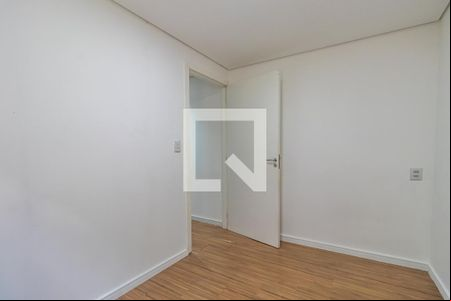 Quarto de casa para alugar com 3 quartos, 120m² em Jardim Santa Rita, Barueri