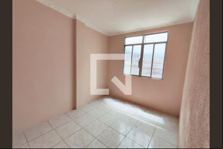 Quarto 1 de apartamento para alugar com 2 quartos, 70m² em Cascadura, Rio de Janeiro