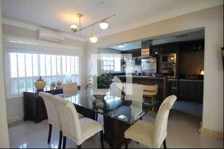 Sala de Jantar de casa à venda com 4 quartos, 416m² em Bairro Fátima, Canoas