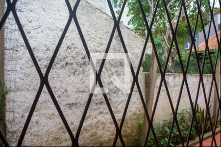 Vista Quarto de casa à venda com 3 quartos, 195m² em Glória, Porto Alegre