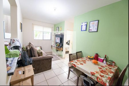 Sala de apartamento para alugar com 2 quartos, 55m² em Loteamento Fernando Camargo Nogueira, Taubaté