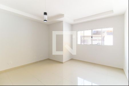 Sala de casa para alugar com 3 quartos, 200m² em Vila Nova Curuçá, São Paulo