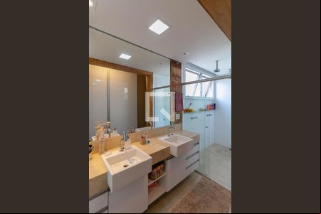 Banheiro Quarto de casa à venda com 4 quartos, 327m² em Santa Lúcia, Belo Horizonte