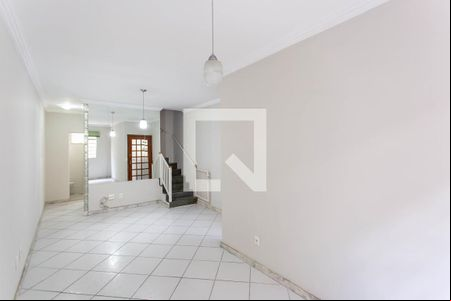 Sala de casa de condomínio para alugar com 3 quartos, 72m² em Jardim Atlântico, Belo Horizonte