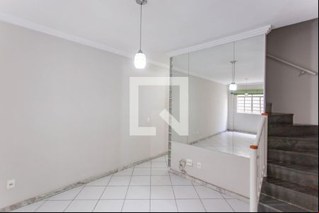 Sala de casa de condomínio para alugar com 3 quartos, 72m² em Jardim Atlântico, Belo Horizonte