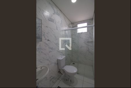 Banheiro de casa de condomínio para alugar com 1 quarto, 30m² em Vila Paulista, Guarulhos