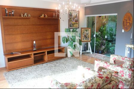 Sala de casa à venda com 3 quartos, 269m² em Olímpico, São Caetano do Sul