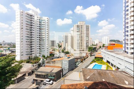 Vista  de kitnet/studio para alugar com 1 quarto, 35m² em Km 18, Osasco
