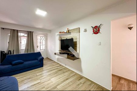 Sala de casa à venda com 4 quartos, 200m² em Conjunto Residencial Santa Terezinha, São Paulo