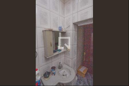 Banheiro de casa à venda com 2 quartos, 125m² em Jardim Santa Adélia, São Paulo