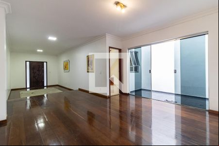 Sala de casa para alugar com 3 quartos, 180m² em Jardim Santa Cruz (sacoma), São Paulo