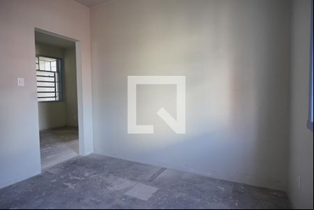 Quarto 2 de casa para alugar com 6 quartos, 500m² em São Geraldo, Porto Alegre