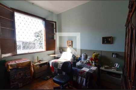 Quarto 1 de casa à venda com 5 quartos, 400m² em Cachoeirinha, Belo Horizonte