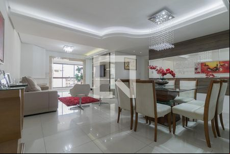 Sala de apartamento à venda com 4 quartos, 155m² em Centro, São Leopoldo