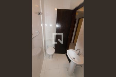 Banheiro de apartamento para alugar com 1 quarto, 50m² em Qmsw 2, Brasília