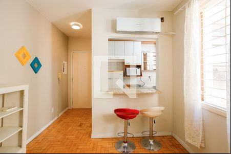 Sala de apartamento para alugar com 2 quartos, 64m² em Rio Branco, Porto Alegre