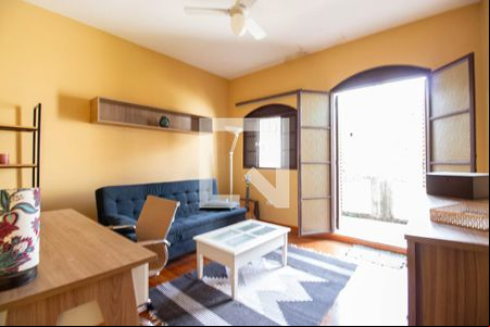 Quarto 1 de casa à venda com 2 quartos, 140m² em Cambuci, São Paulo