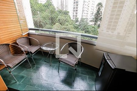 Varanda da Sala de apartamento para alugar com 3 quartos, 117m² em Chácara Agrindus, Taboão da Serra