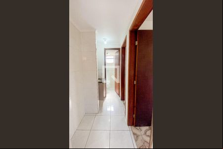 Corredor de apartamento para alugar com 2 quartos, 50m² em Jardim Alvorada, Santo André