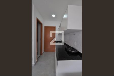 Cozinha de apartamento à venda com 1 quarto, 25m² em Vila Mazzei, São Paulo