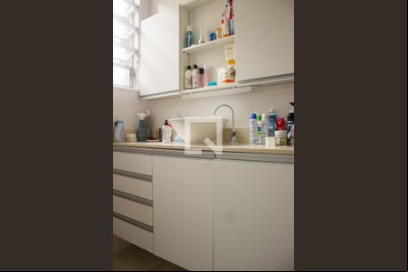 Banheiro de apartamento para alugar com 2 quartos, 80m² em Botafogo, Rio de Janeiro