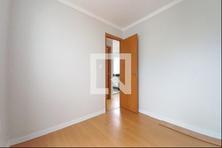 Quarto 1 de apartamento para alugar com 2 quartos, 40m² em Jardim Esmeraldina, Campinas