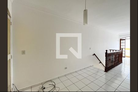 Sala de casa à venda com 3 quartos, 90m² em City América, São Paulo
