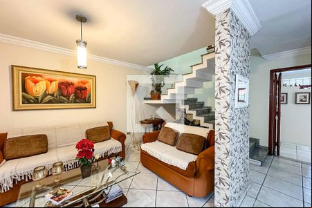 Sala de casa à venda com 3 quartos, 167m² em Conjunto Residencial Santa Terezinha, São Paulo