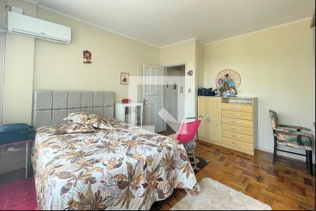 Quarto 1 de apartamento à venda com 3 quartos, 117m² em Navegantes, Porto Alegre