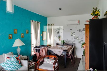 Sala de apartamento para alugar com 2 quartos, 84m² em Campeche, Florianópolis