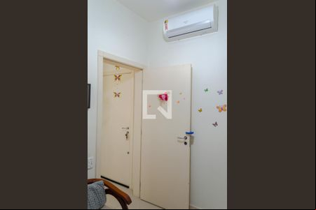 Escritório de apartamento para alugar com 2 quartos, 84m² em Campeche, Florianópolis
