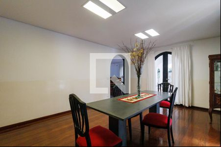 Sala de Jantar de casa para alugar com 4 quartos, 2000m² em Real Parque, São Paulo