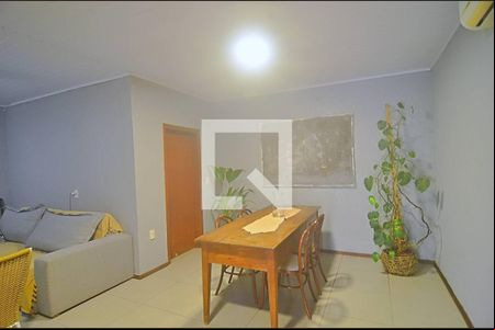 Sala 2 de casa para alugar com 3 quartos, 132m² em Niterói, Canoas
