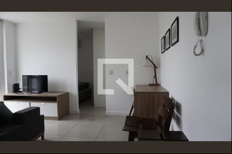 Sala/Cozinha de apartamento para alugar com 1 quarto, 35m² em Jacarepaguá, Rio de Janeiro