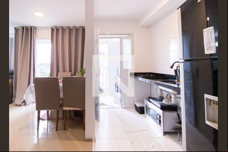 Sala de apartamento à venda com 1 quarto, 45m² em Parque Pinheiros, São Paulo