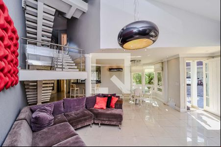 Sala de casa de condomínio para alugar com 4 quartos, 207m² em Ecoville, Porto Alegre