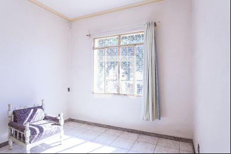 quarto 1 de casa à venda com 4 quartos, 300m² em Centro, Nova Lima