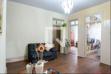 sala de tv de casa à venda com 7 quartos, 300m² em Centro, Nova Lima