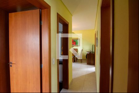 Sala de apartamento para alugar com 3 quartos, 70m² em Camargos, Belo Horizonte