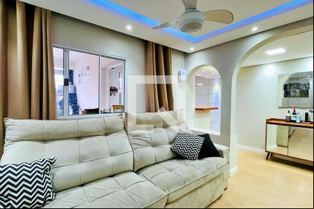 Sala de casa para alugar com 2 quartos, 90m² em Jardim Santa Maria, Guarulhos