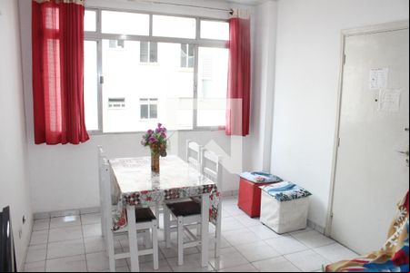 Sala de apartamento para alugar com 1 quarto, 50m² em Centro, São Vicente