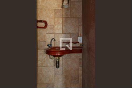 Lavabo de casa para alugar com 3 quartos, 240m² em Ipanema, Porto Alegre