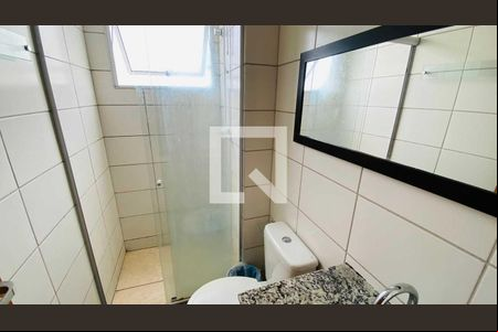 Apartamento à venda com 2 quartos, 44m² em Chacaras Reunidas Santa Terezinha, Contagem