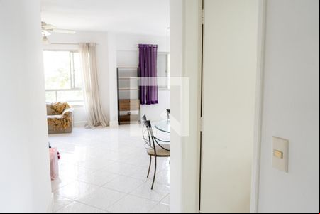 Sala de apartamento para alugar com 1 quarto, 72m² em Jardim Ester, São Paulo