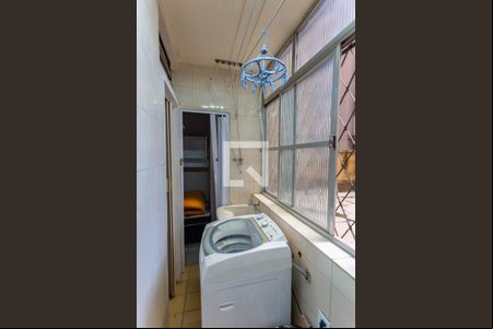 Área de Serviço de apartamento para alugar com 2 quartos, 74m² em Funcionários, Belo Horizonte