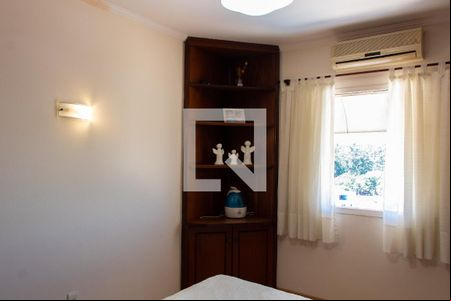 SUITE de casa à venda com 3 quartos, 300m² em Vila Nogueira, Campinas