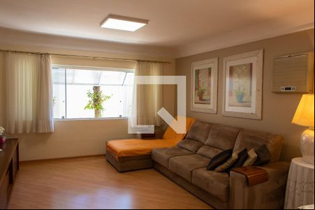 SALA de casa à venda com 3 quartos, 300m² em Vila Nogueira, Campinas