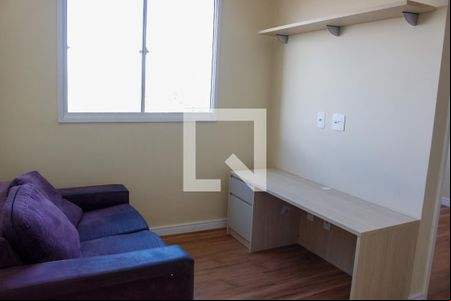 Sala de apartamento para alugar com 2 quartos, 43m² em Parque Arariba, São Paulo