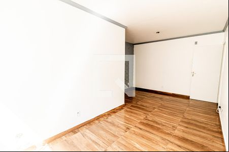 Sala de apartamento à venda com 2 quartos, 55m² em Vila Lutécia, Santo André